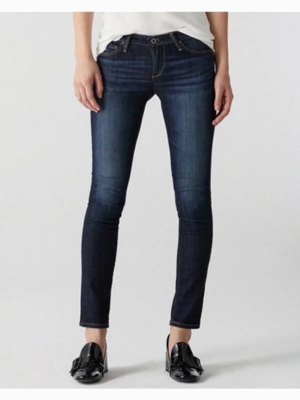 AG Adriano Goldschmied "The Stilt" Cigarette Leg Jeans 29R